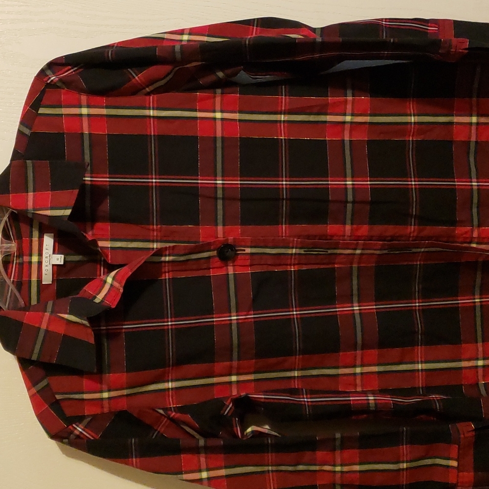Foxcroft beautiful Christmas colors with a touch of gold